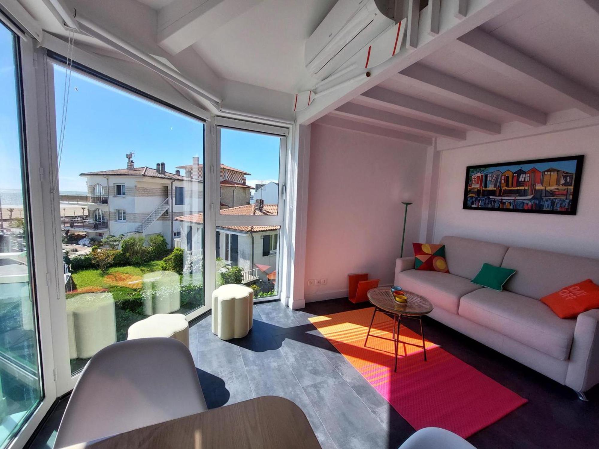 Charmant Appart Renove A 50M De La Plage Avec Balcon Et Parking - Fr-1-550-78 Royan Exterior photo